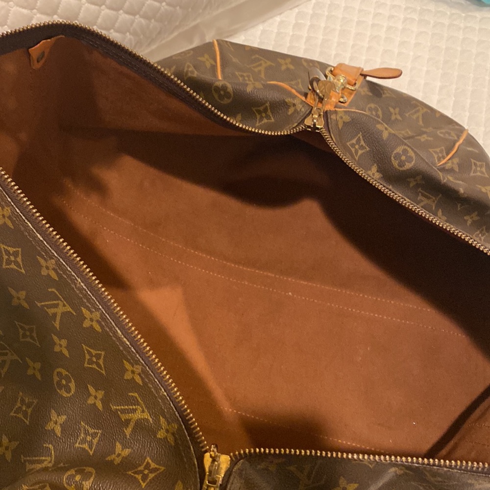 Louis Vuitton authentic duffel - Picture 6 of 10